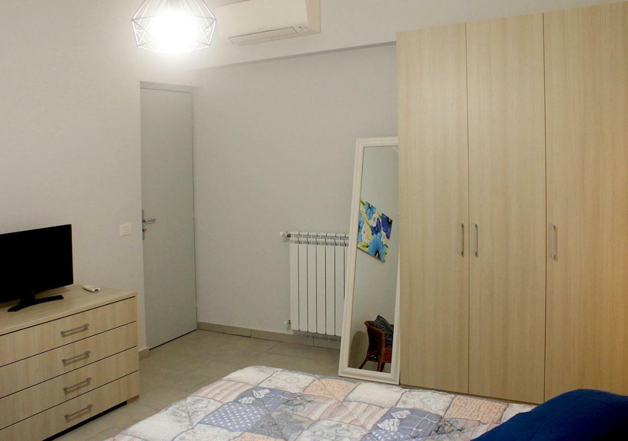 Sicilia Casa Vacanza Daire Katanya Dış mekan fotoğraf